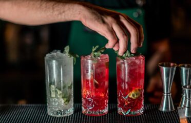 Trois Cocktail Bar