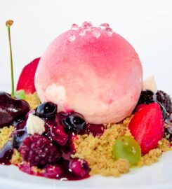 Glasshouse Lounge & Restaurant