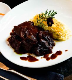 Artima Bistro
