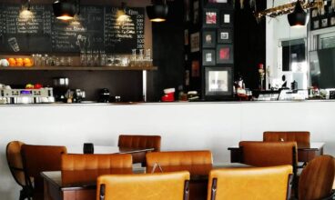 Le Carre Lounge Cafe